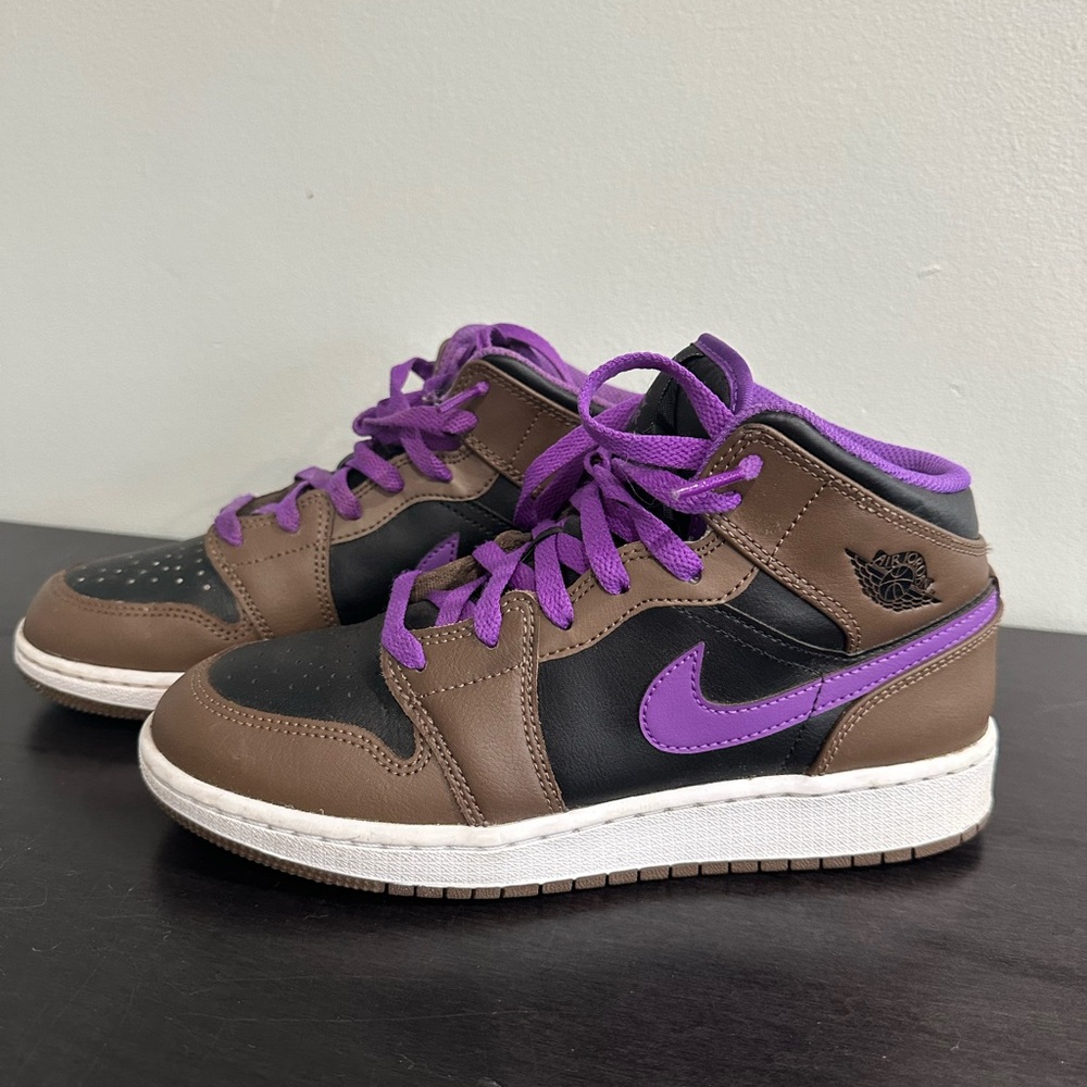 Nike Kids' Brown and Purple Sneakers